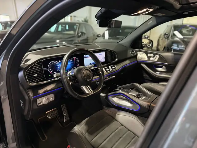 Mercedes-Benz GLE view 2