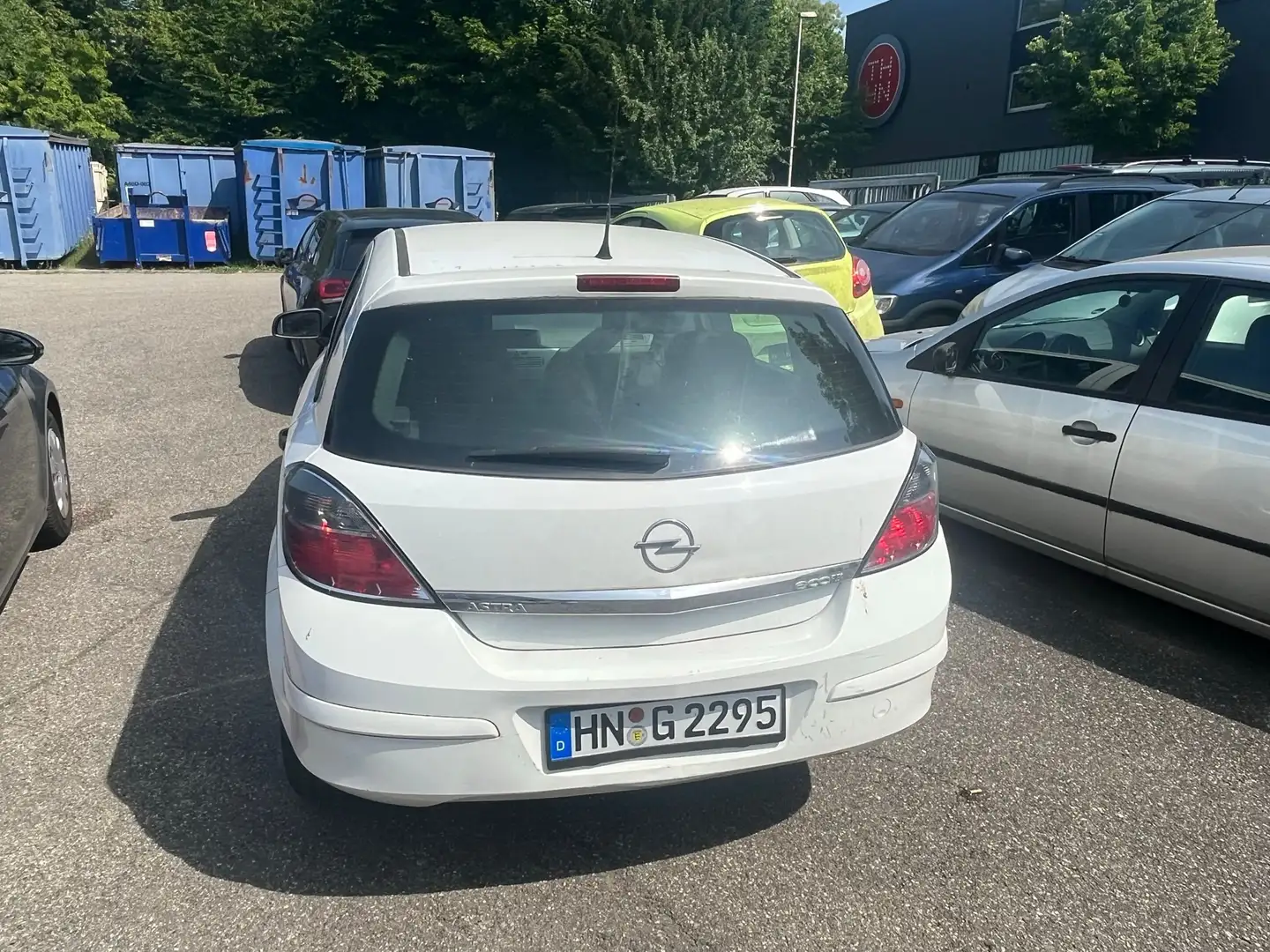 Opel Astra Motor geht nicht an Weiß - 1