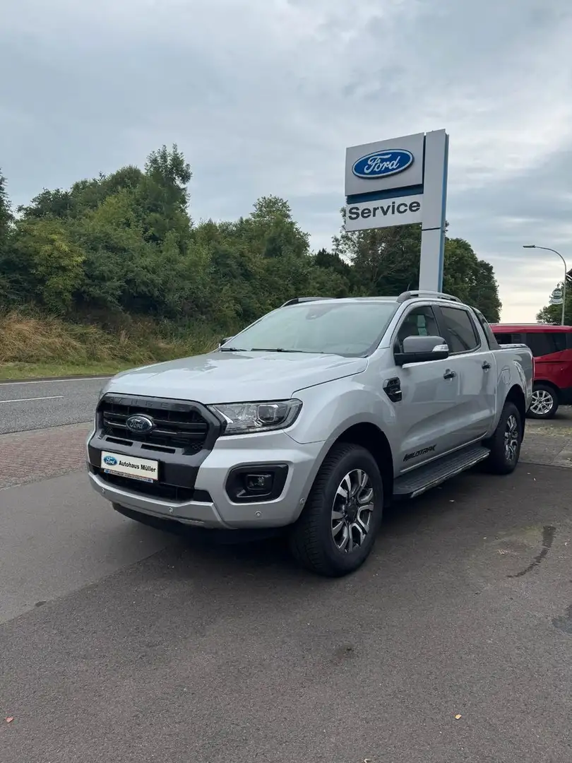 Ford Ranger Wildtrak Doppelkabine 4x4 Silber - 1