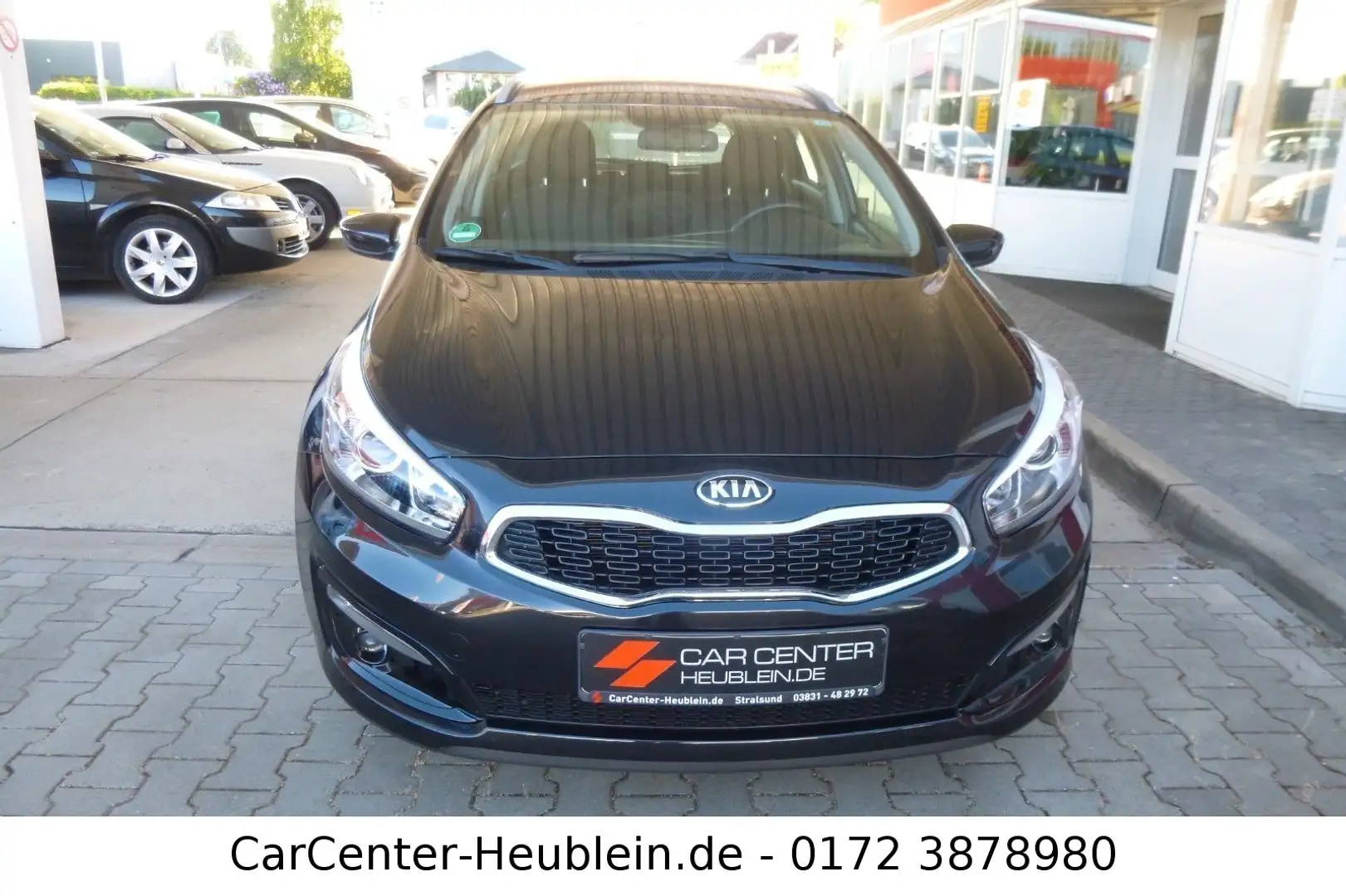 Kia Ceed Sportswagon Edition 7 Schwarz - 2