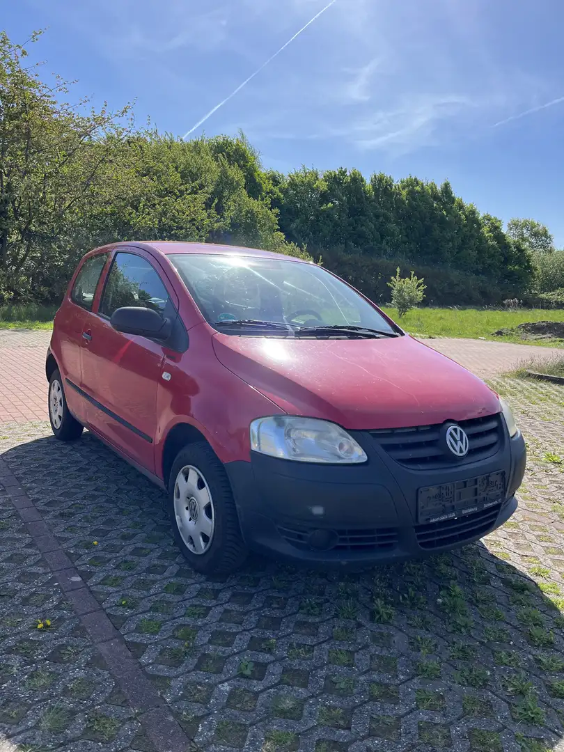 Volkswagen Fox Basis Rot - 2