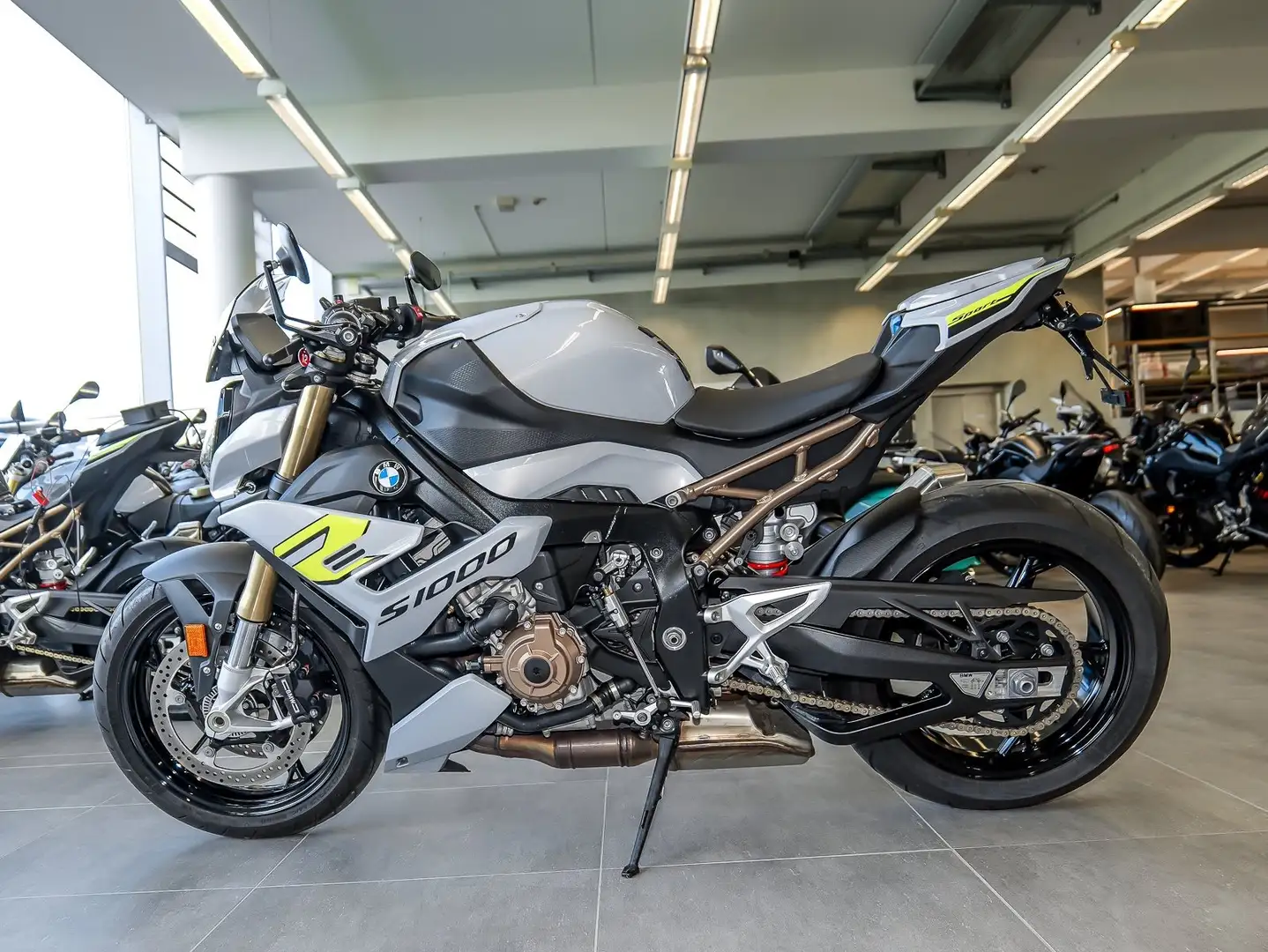 BMW S 1000 R 2 Pakete Argintiu - 2