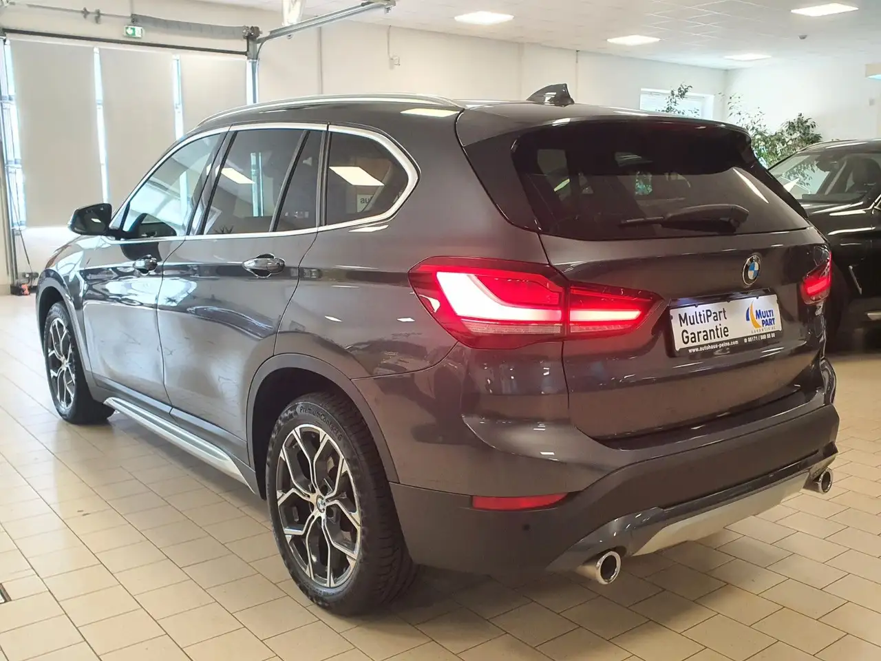 2022 BMW X1 xDri18d/Aut/HUD/LEDerMemorStz/Panor/Kamer/xLin, photograph 2