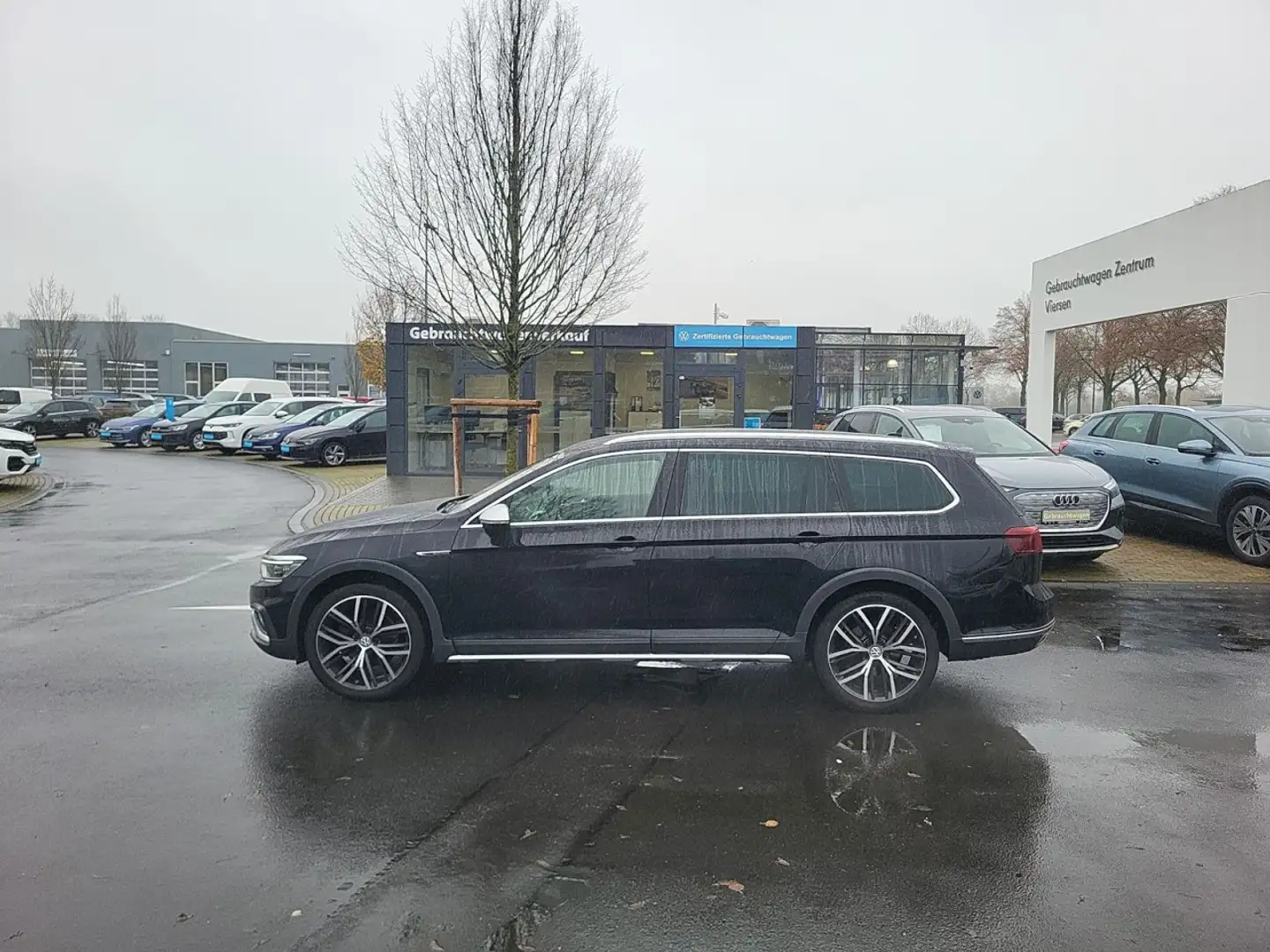 Volkswagen Passat Alltrack 2.0 TDI DSG 4Motion*360 KAM*ACC Klima Navi Schwarz - 2