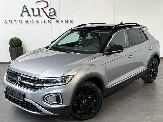 Volkswagen T-Roc view 2
