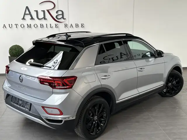 Volkswagen T-Roc view 5