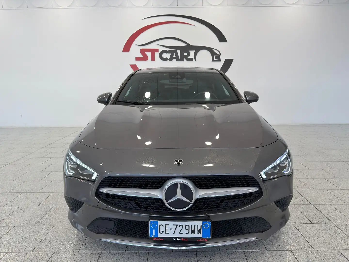 Mercedes-Benz CLA 200 Shooting Brake d Edition1 auto 136cv Argento - 2