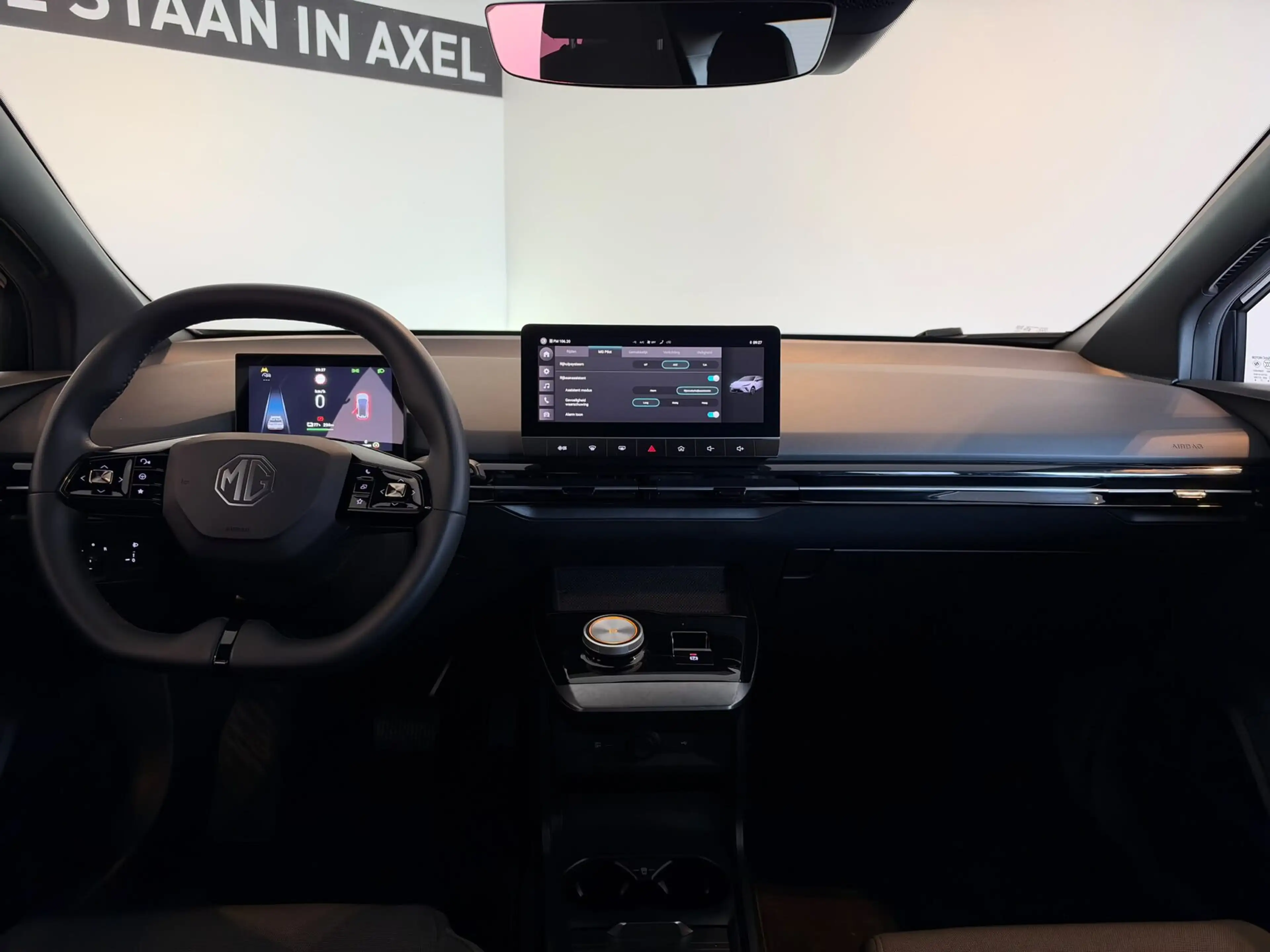 MG MG4 Electric Comfort 64 kWh — photo 5