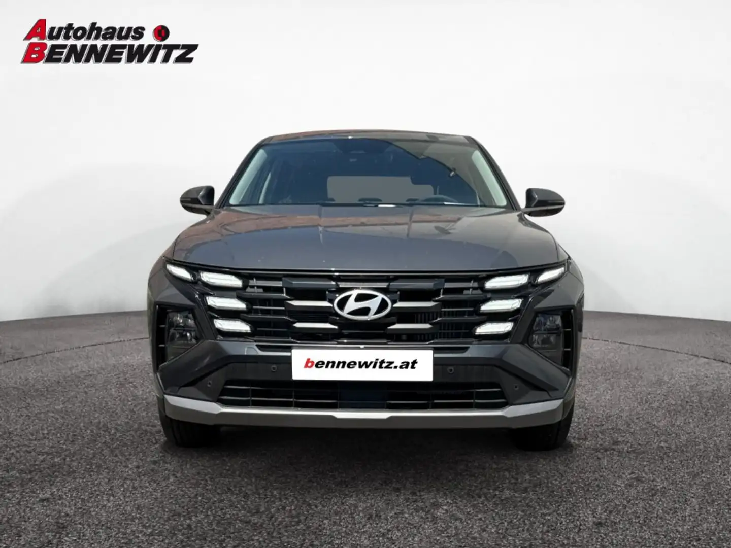 Hyundai TUCSON NX4 Smart Line 1,6 T-GDi 2WD t5bs1 Gris - 2
