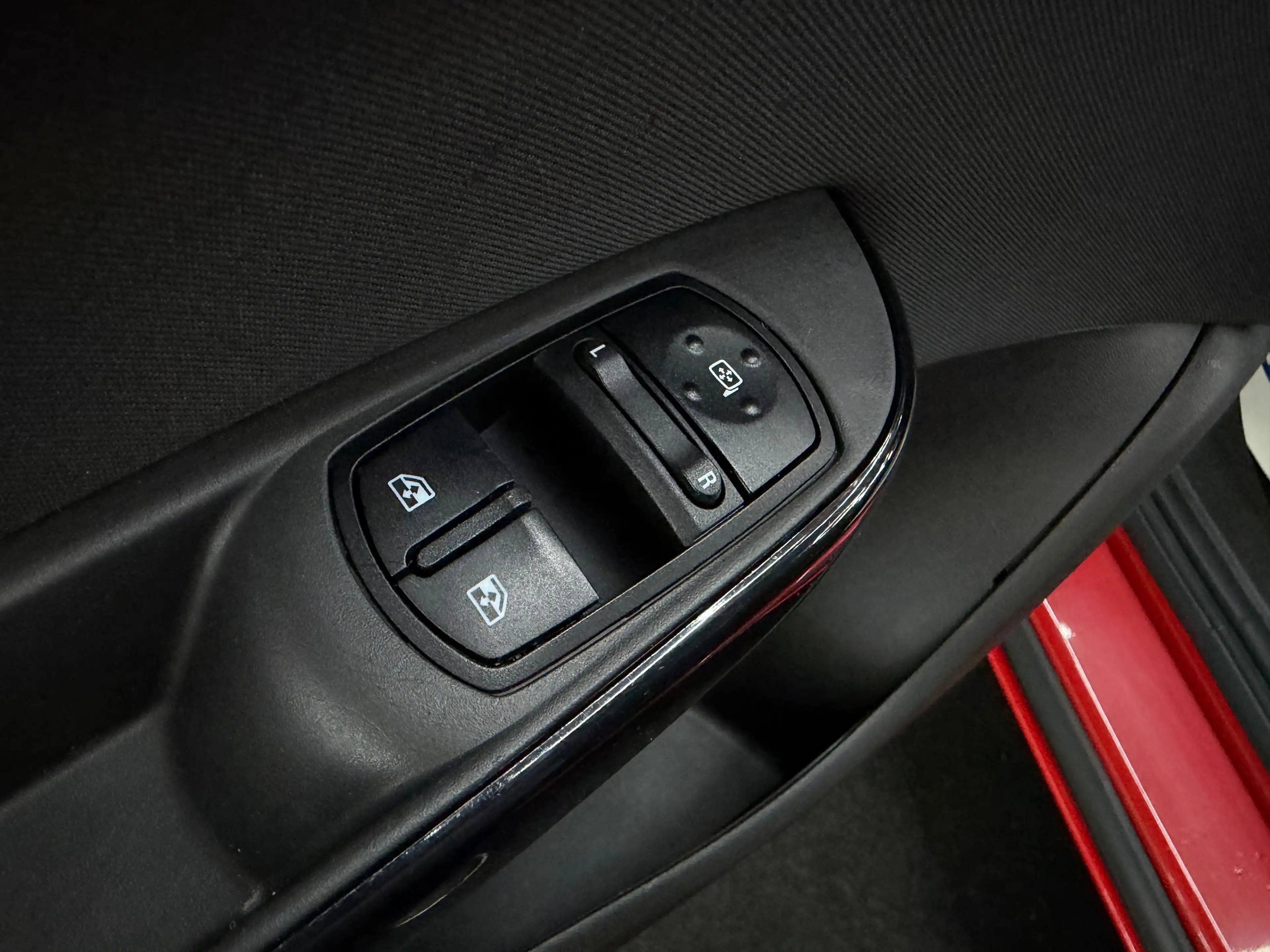 Opel Corsa 1.2 i 70cv Garantie 12 mois Airco Jantes — photo 15