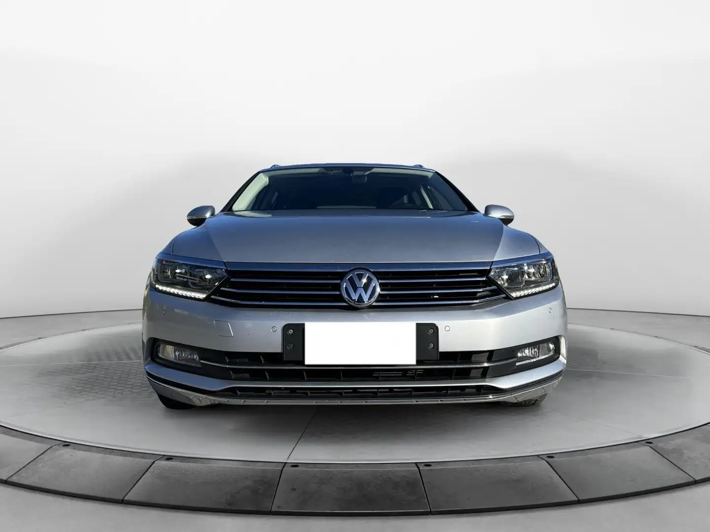 Volkswagen Passat Variant Passat Variant 2.0 tdi Highline 150cv dsg Silber - 1
