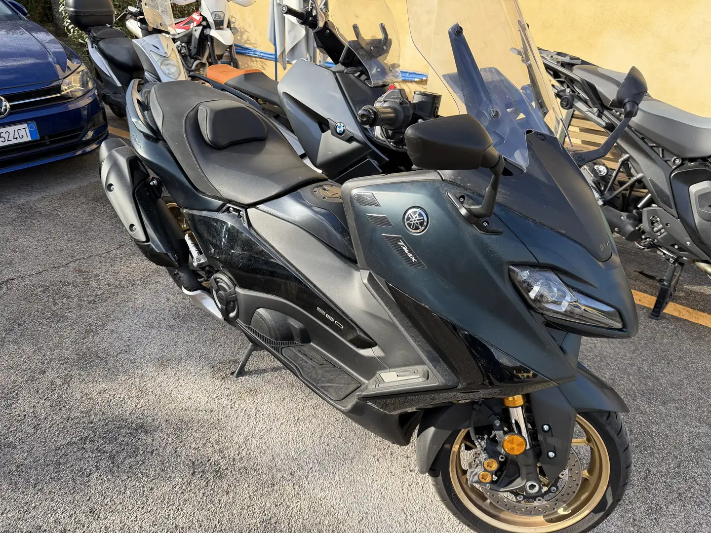 Yamaha TMAX 560 parabrezza elettrico sedile e manopole riscaldare Verde - 1