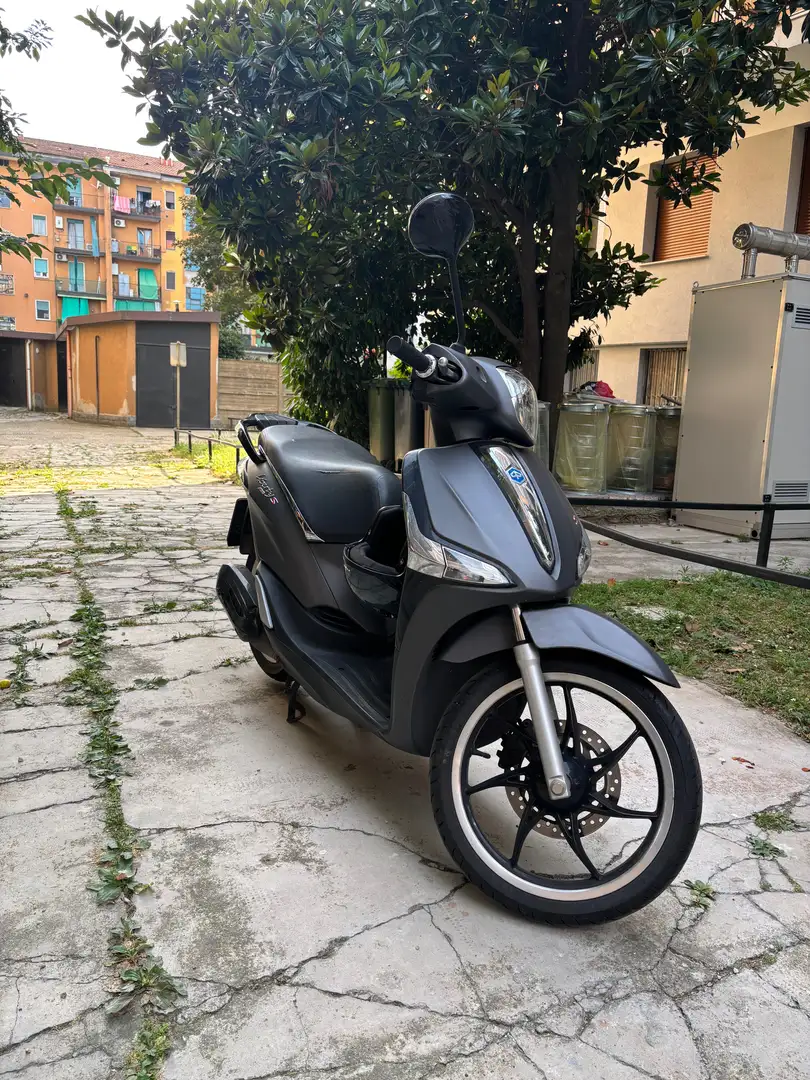 Piaggio Liberty 125 S Grigio - 2