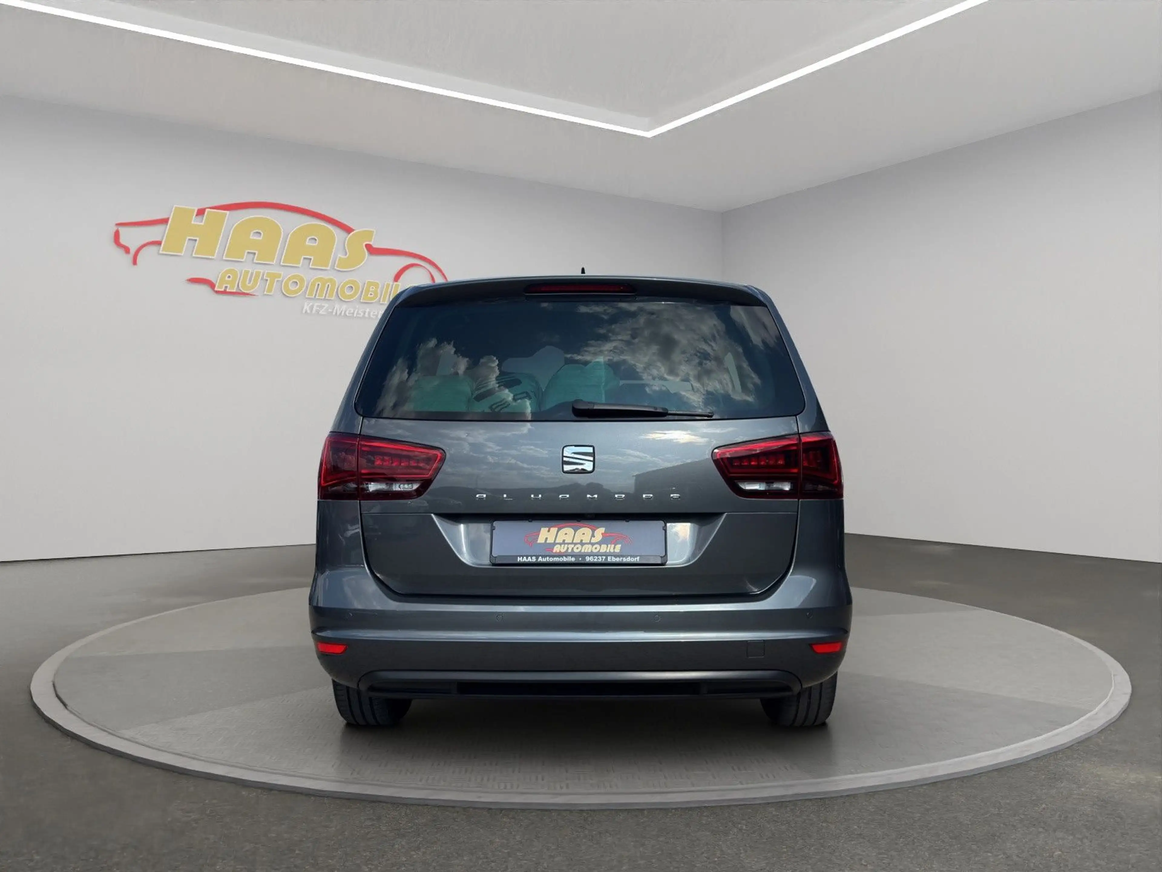 SEAT Alhambra Style*App-Connect*AHK*7-Sitzer* — photo 6