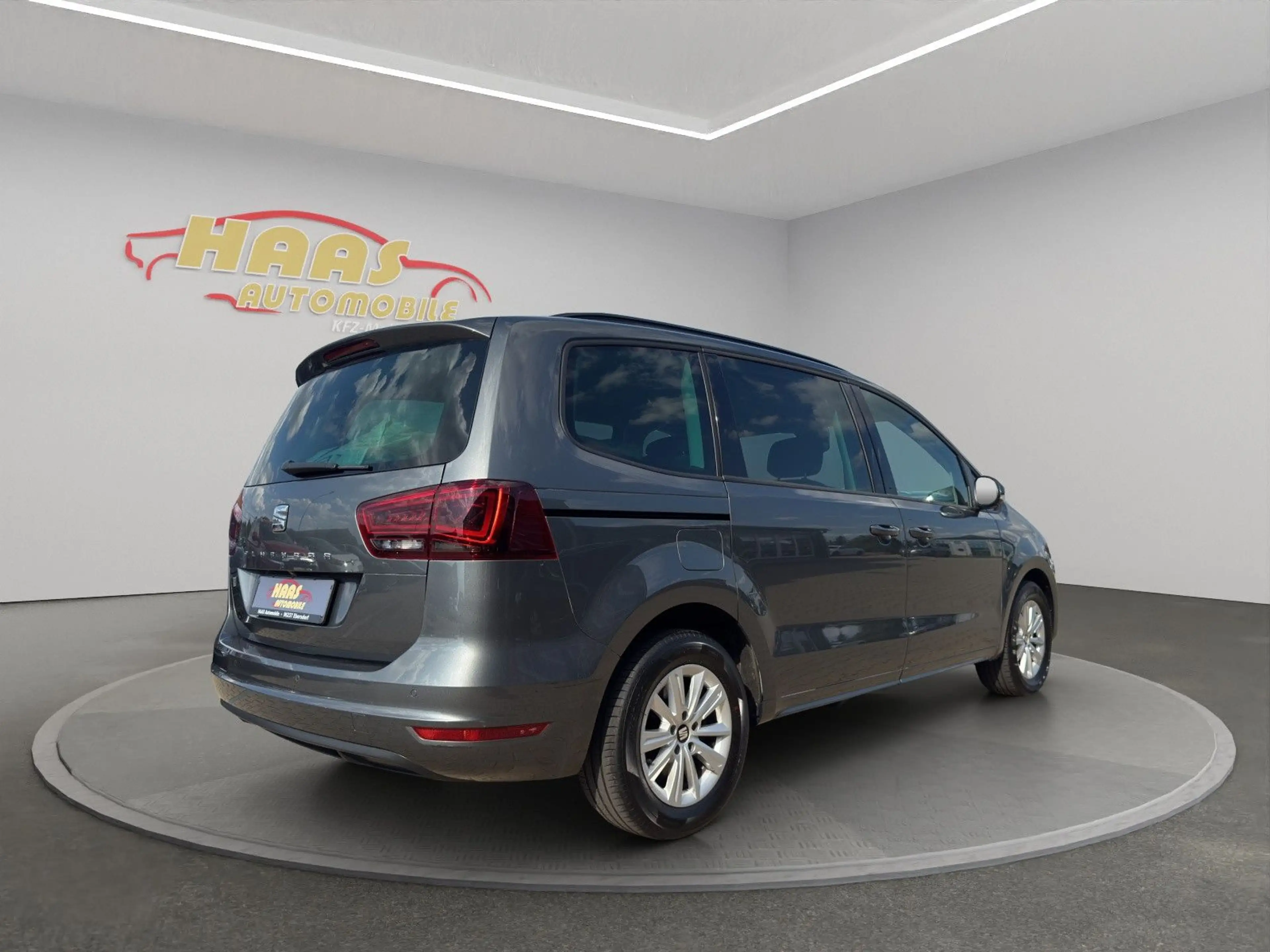 SEAT Alhambra Style*App-Connect*AHK*7-Sitzer* — photo 5