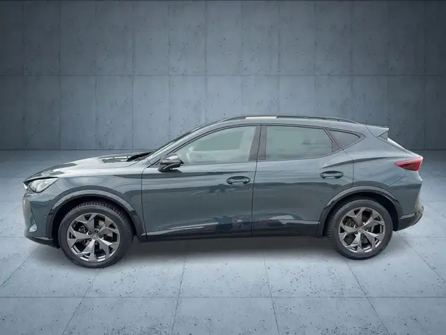 CUPRA Formentor view 2