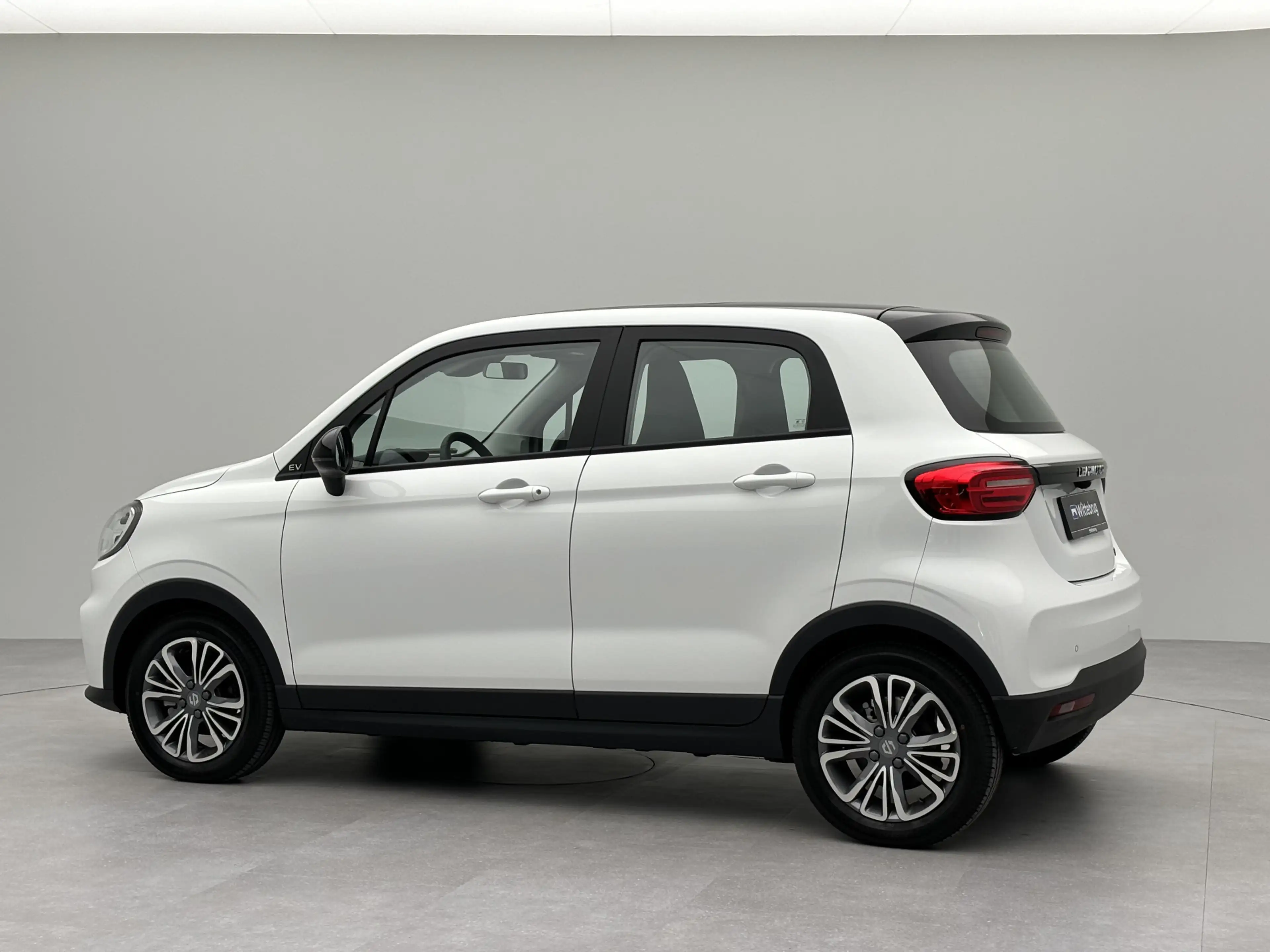 Leapmotor T03 Design 37.3 kWh Volledig Elektrisch met 265 km WLT — photo 4
