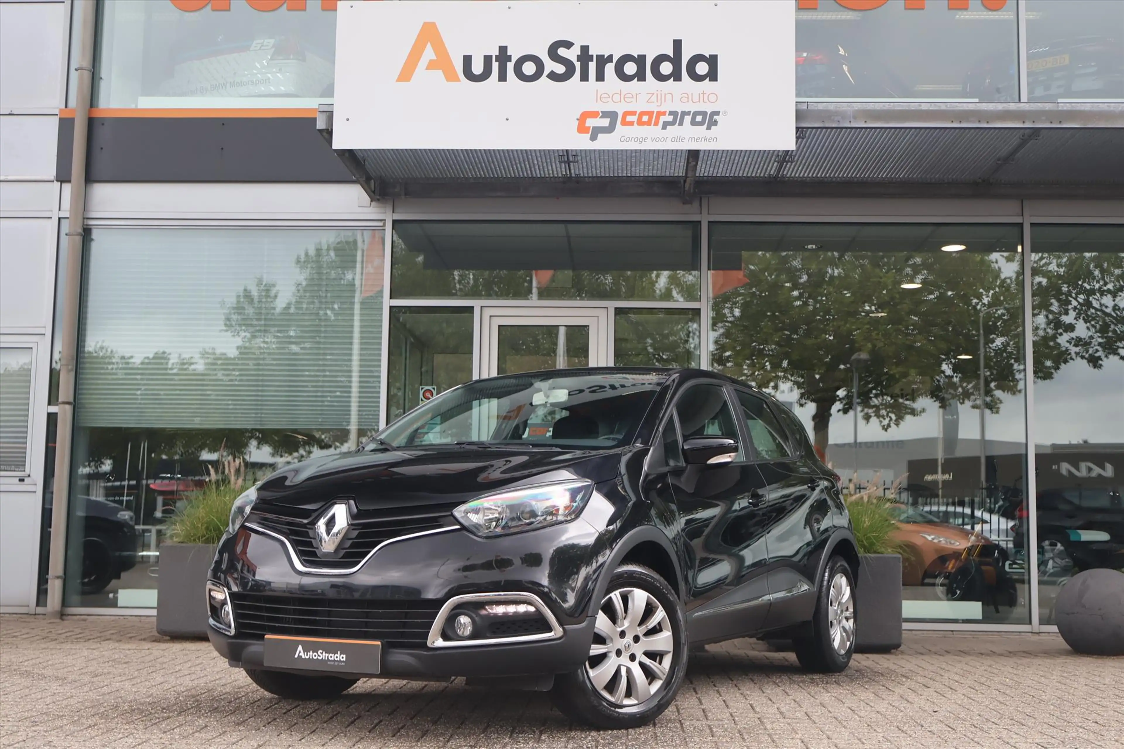 Renault Captur 0.9 Limited 90pk | Trekhaak | Airco | Navi | Cruis — photo 3