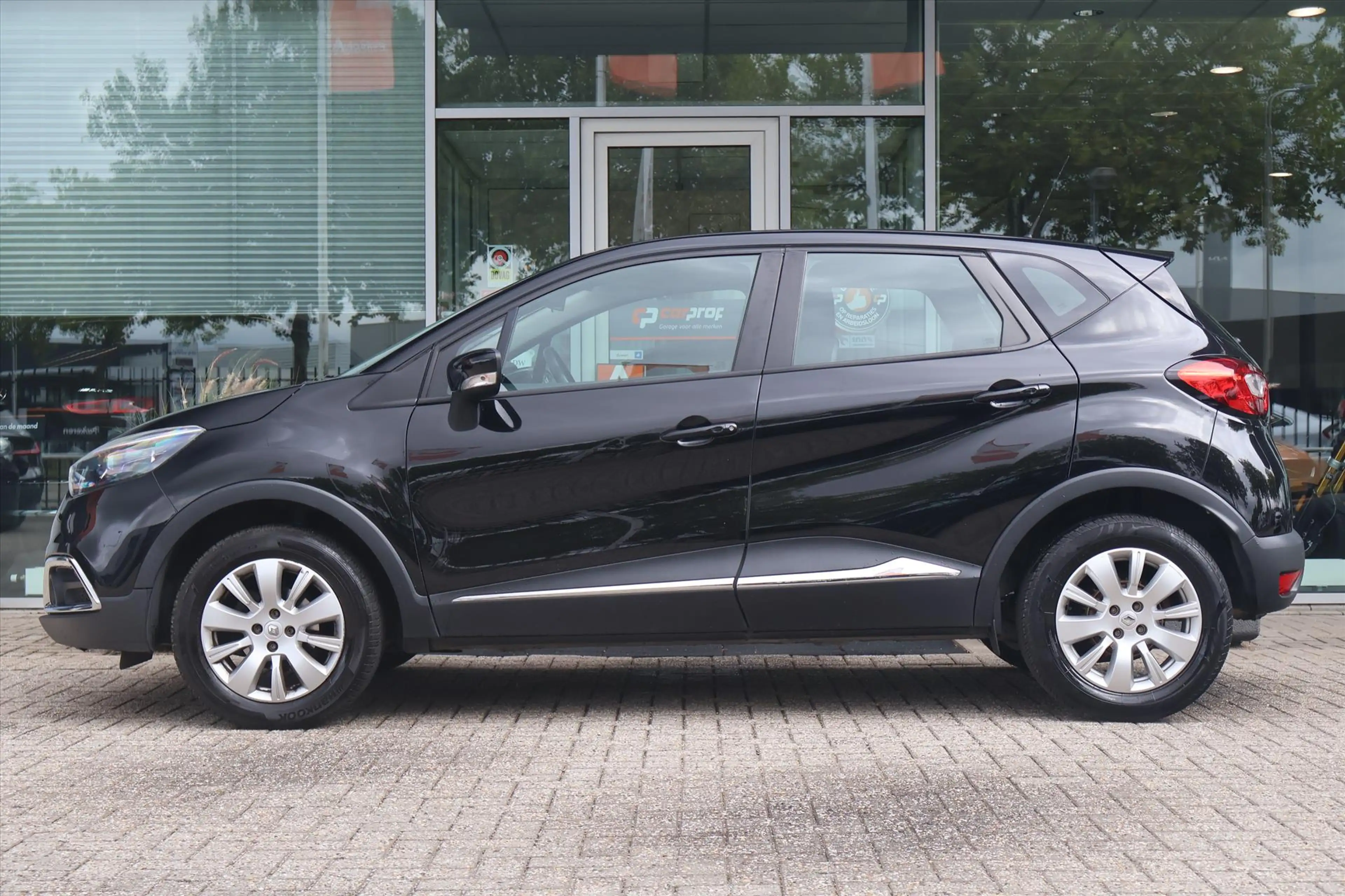 Renault Captur 0.9 Limited 90pk | Trekhaak | Airco | Navi | Cruis — photo 11