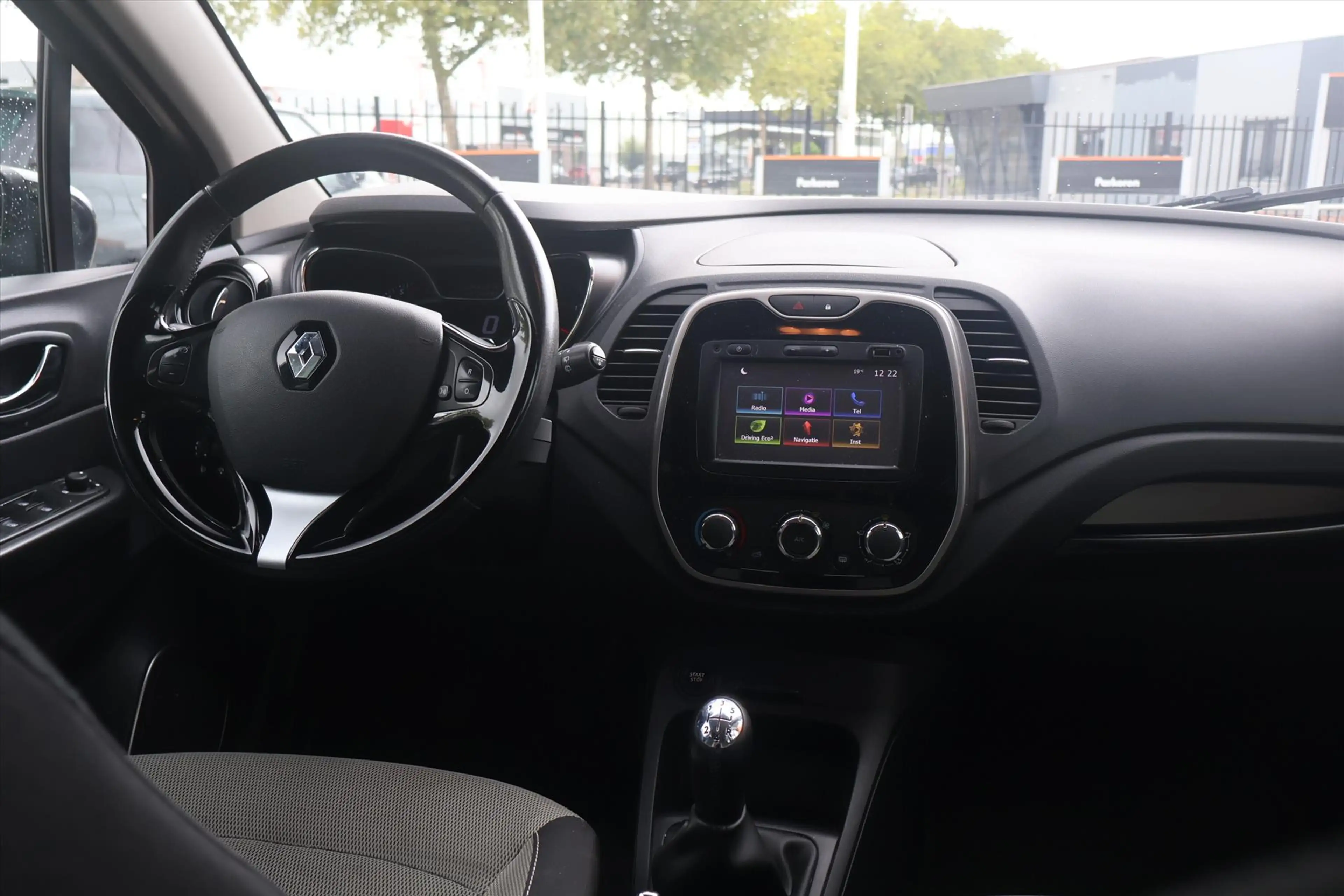 Renault Captur 0.9 Limited 90pk | Trekhaak | Airco | Navi | Cruis — photo 7