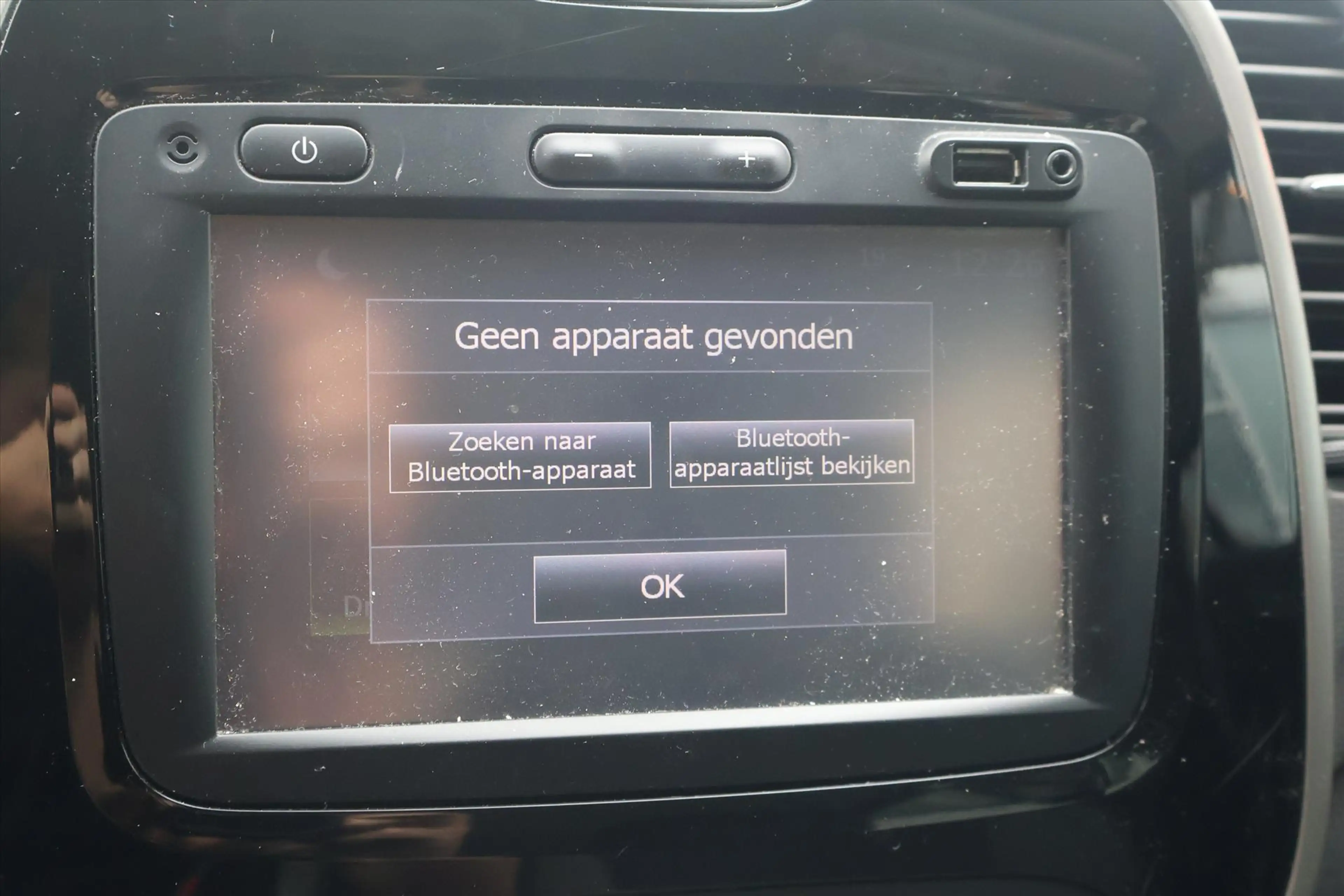 Renault Captur 0.9 Limited 90pk | Trekhaak | Airco | Navi | Cruis — photo 23