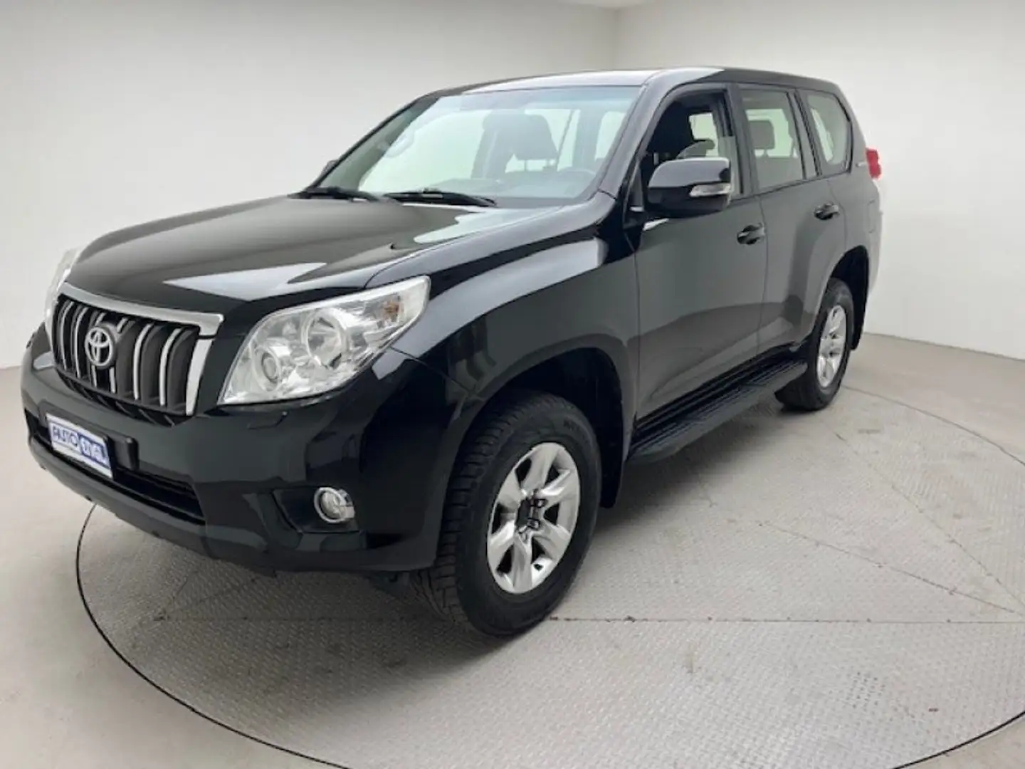 Toyota Land Cruiser Serie 150 3.0 D-4D 190 PS 4WD Negro - 1