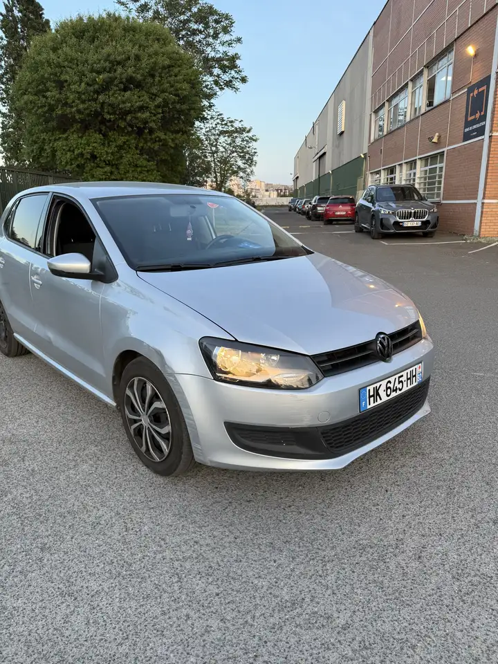 Volkswagen Polo Citadine 5 portes — photo 5