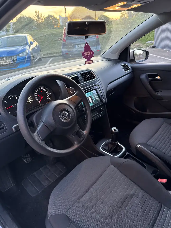 Volkswagen Polo Citadine 5 portes — photo 13