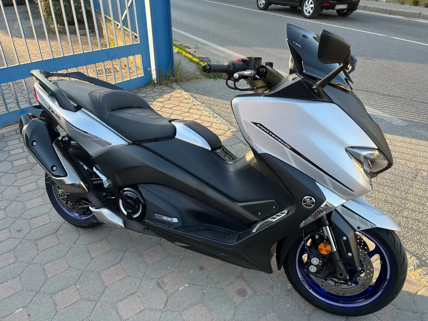 Yamaha TMAX SX T max 530 sx Argent - 2