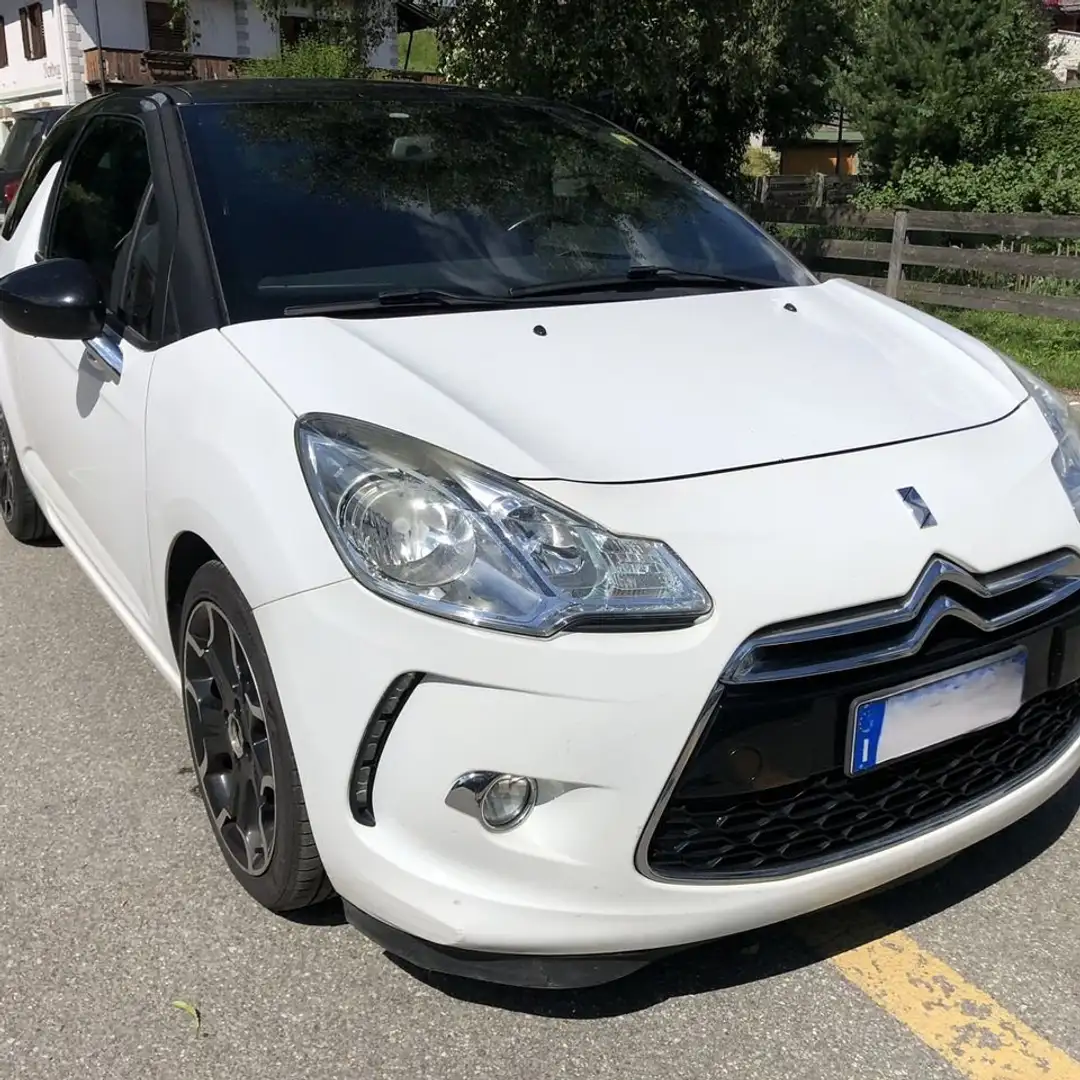 Citroen DS3 DS3 1.6 e-hdi (airdream) Just Black 90cv Bianco - 1