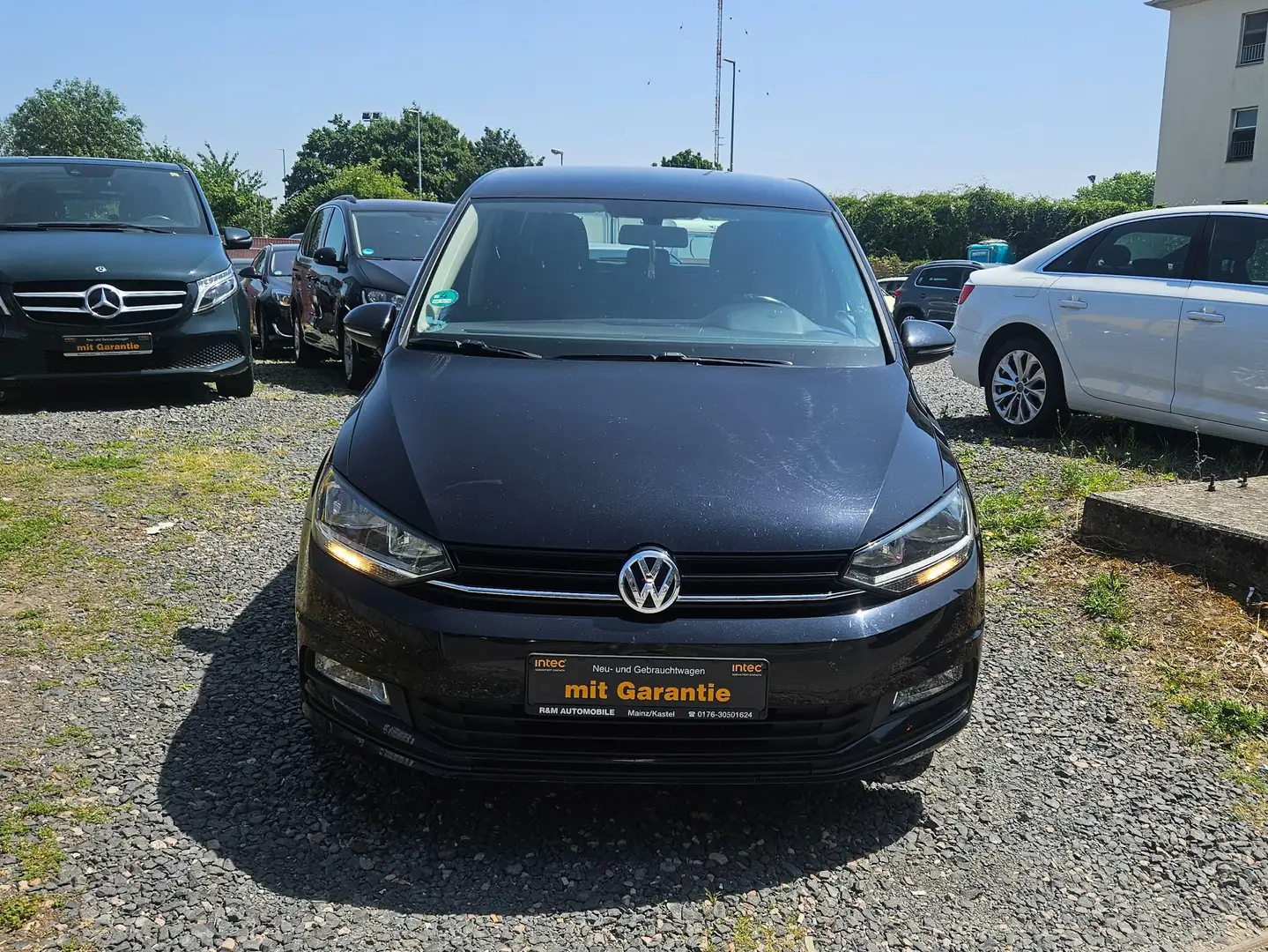 Volkswagen Touran 1.6 TDI SCR BlueMotion Technology DSG Comfortline Schwarz - 1