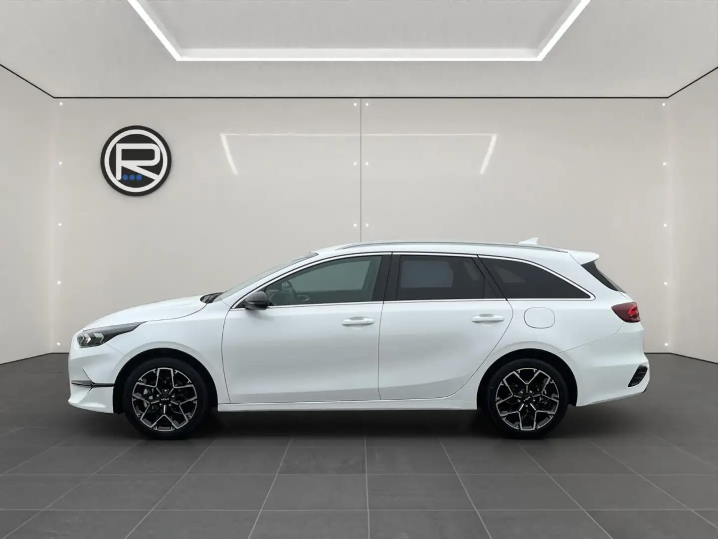 Kia Ceed / cee'd SW 1.5 T-GDI Nightline Edition Weiß - 2
