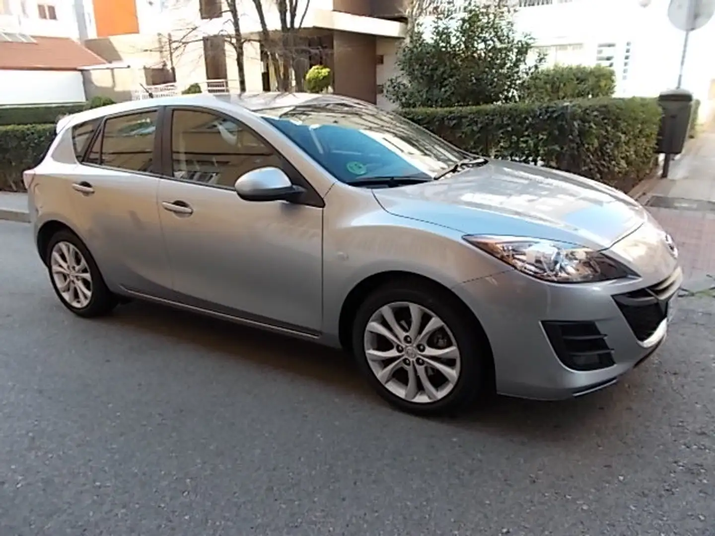 Mazda 3 1.6 Active+ Grijs - 2