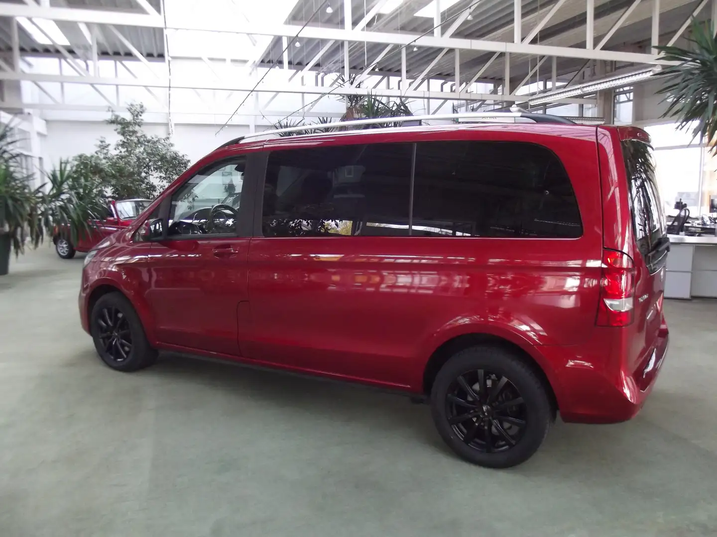 Mercedes-Benz V 220 V 220/250/300 d EDITION 4MATIC kompakt (447.811) Rojo - 2