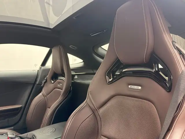 Mercedes-Benz Amg GT view 11