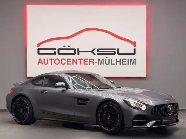 Mercedes-Benz Amg GT view 3