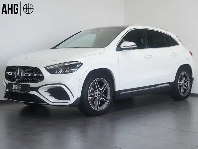 Mercedes-Benz GLA 200 AMG Line Edition Advanced Plus PANO/AHK