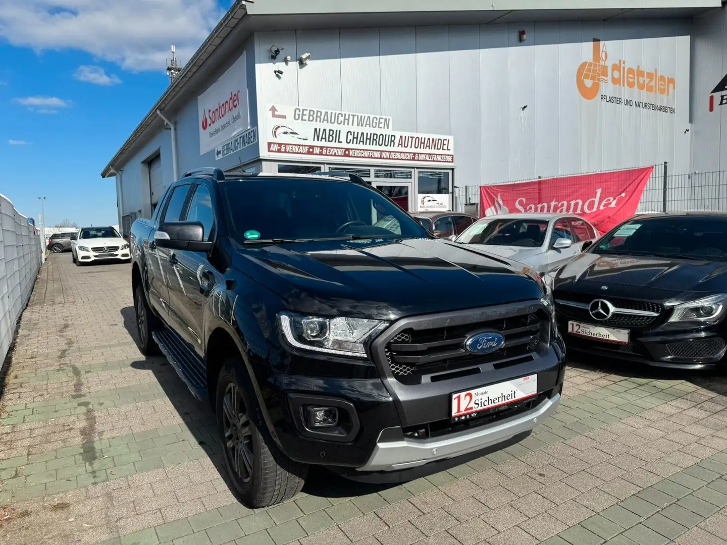 Ford Ranger Wildtrak Doppelkabine 4x4 Standheizung Schwarz - 1