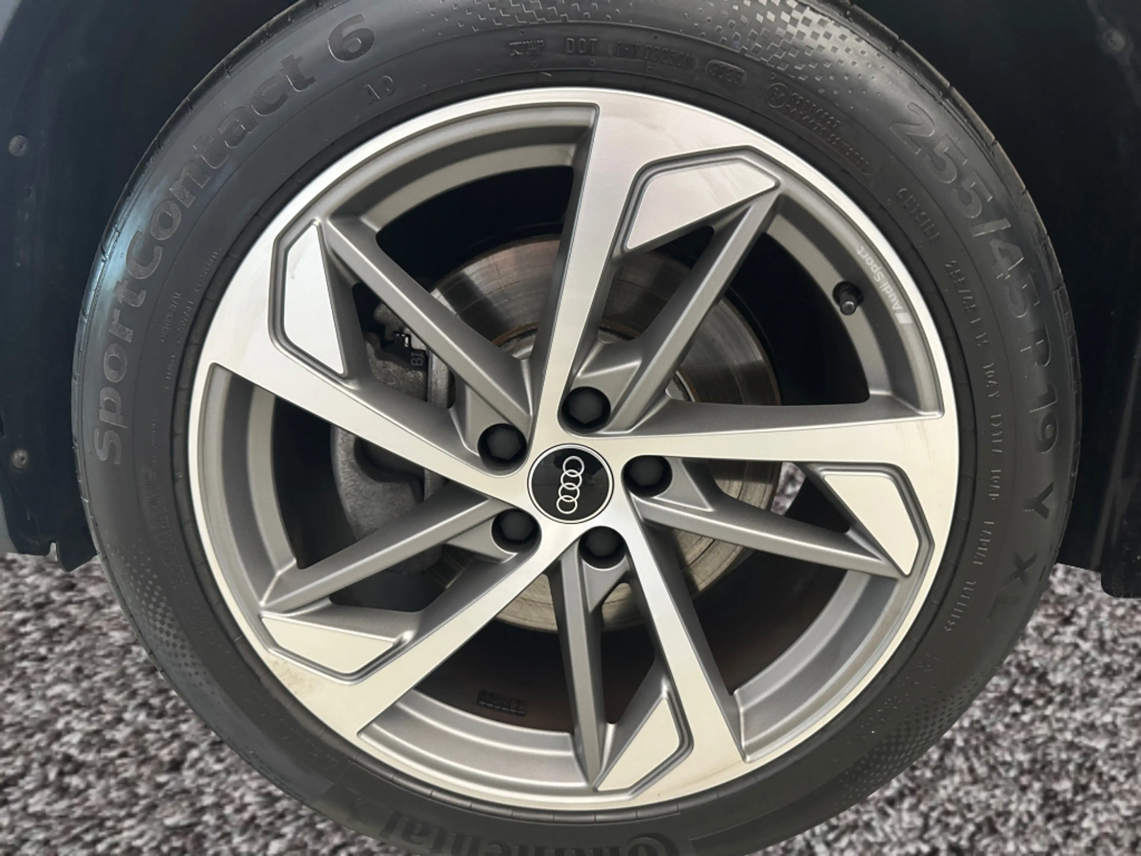 Audi Q3 advanced 40 TFSI qua *AHK*LED*NAVI*19"*ACC* — photo 5