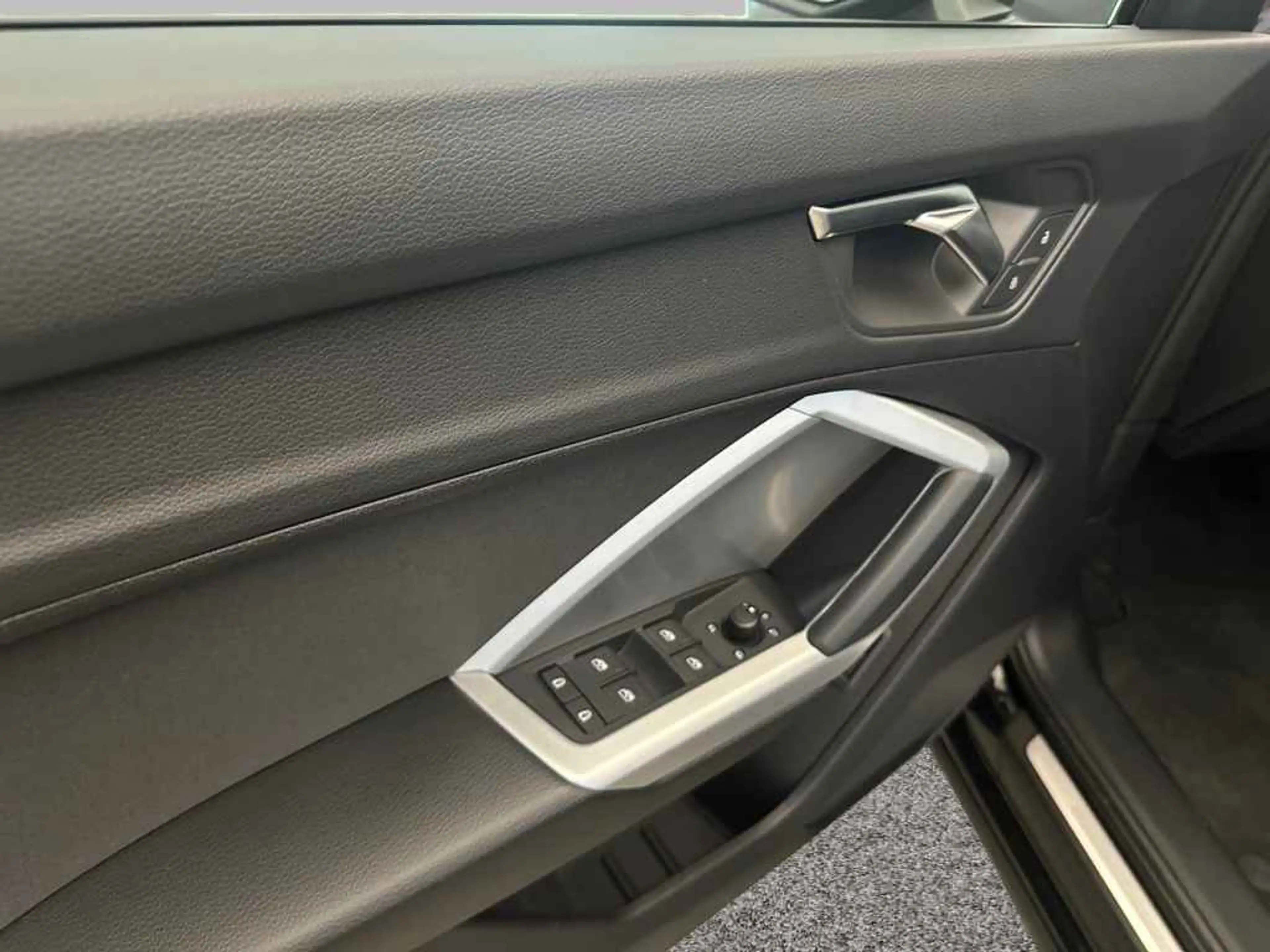 Audi Q3 advanced 40 TFSI qua *AHK*LED*NAVI*19"*ACC* — photo 10