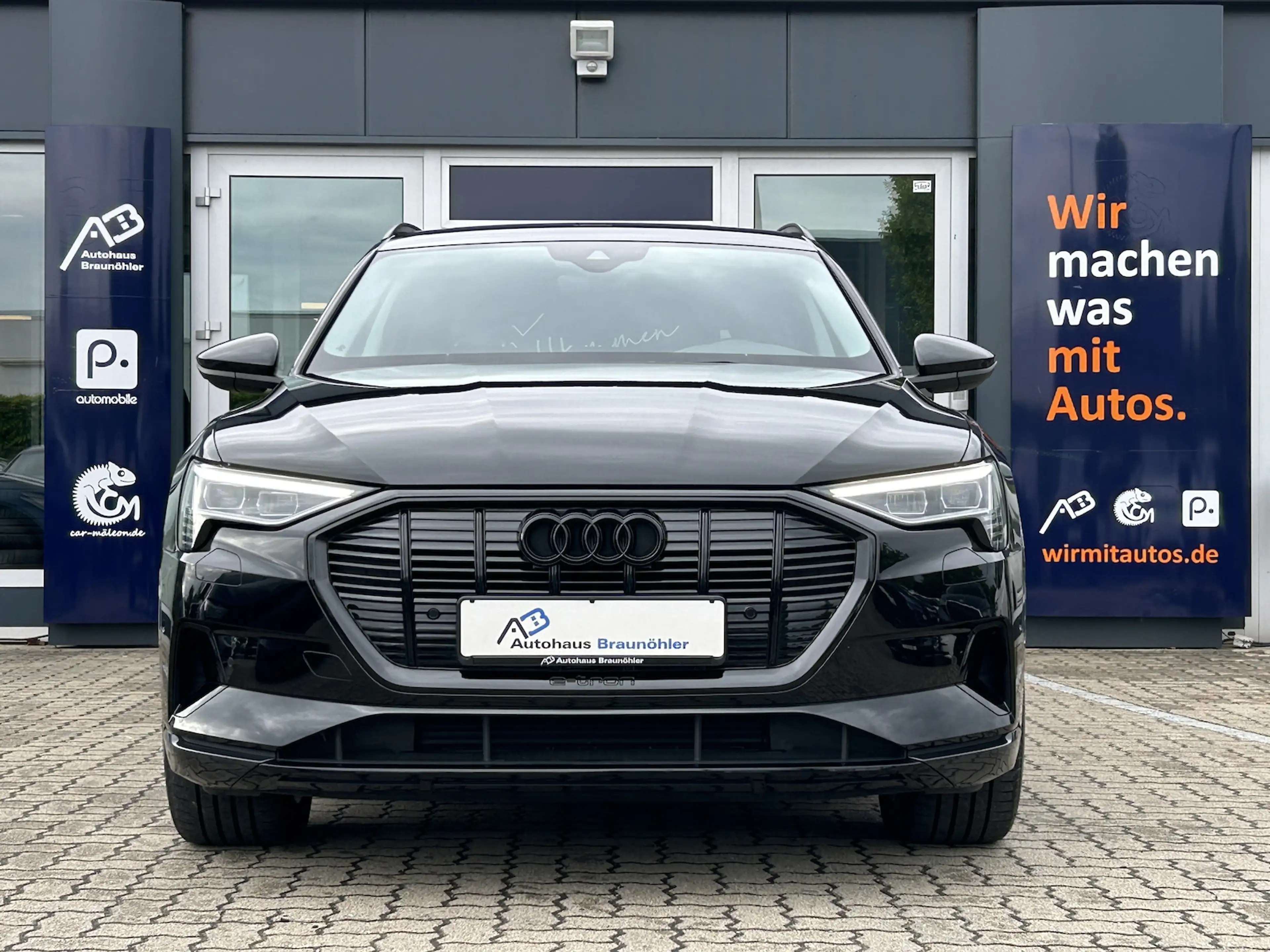 Audi e-tron 55 quattro advanced*Black*AHK*Leder*Kamera*