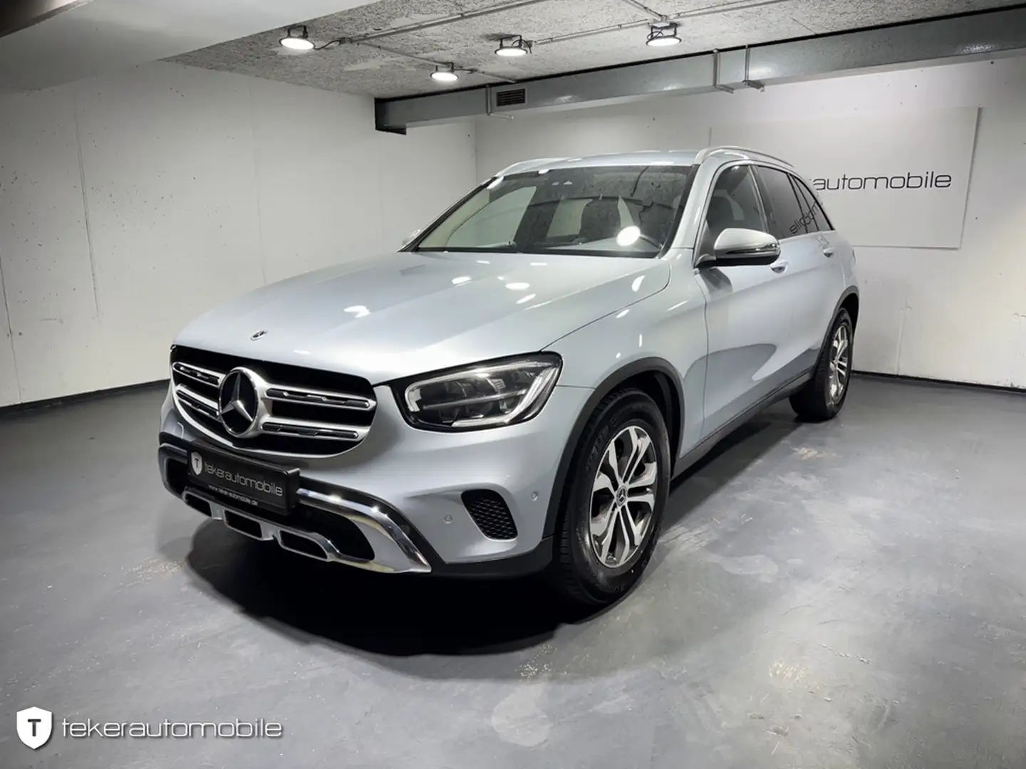 Mercedes-Benz GLC 220 d 4Matic *LED+CarPlay*Navi*Leder* Argento - 1