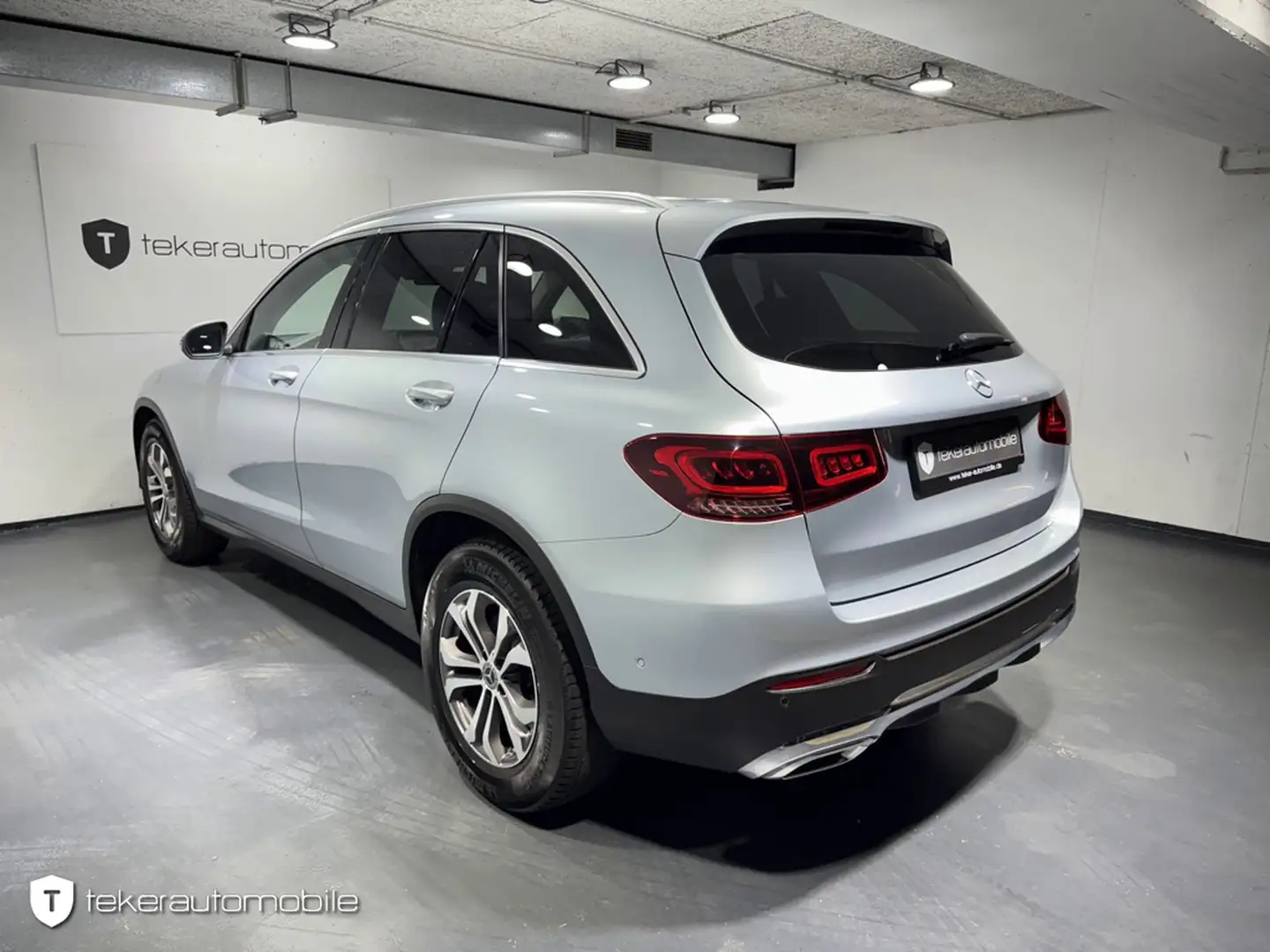 Mercedes-Benz GLC 220 d 4Matic *LED+CarPlay*Navi*Leder* Argento - 2