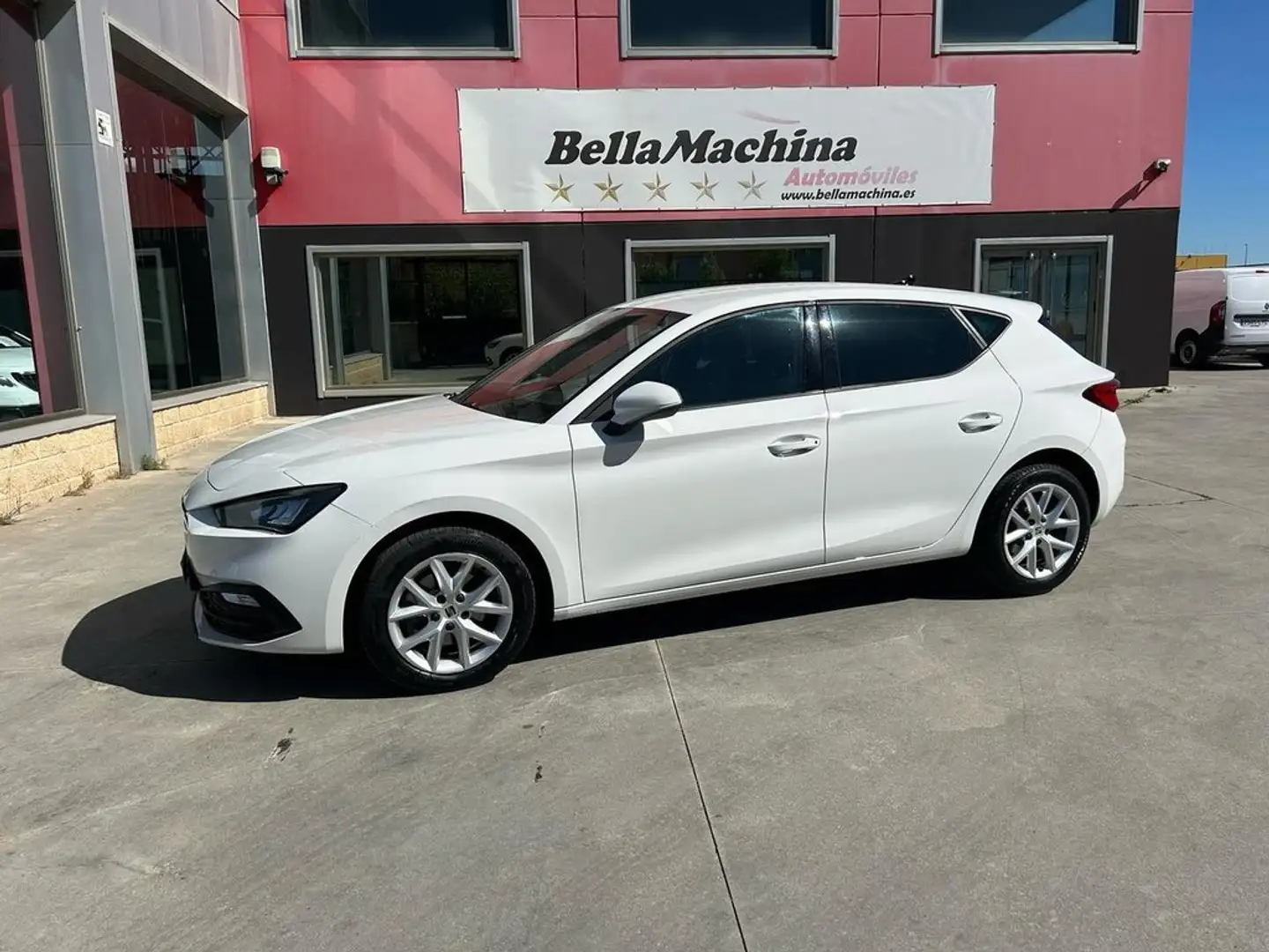 SEAT Leon 2.0TDI S&S Style 115 Jaune - 2