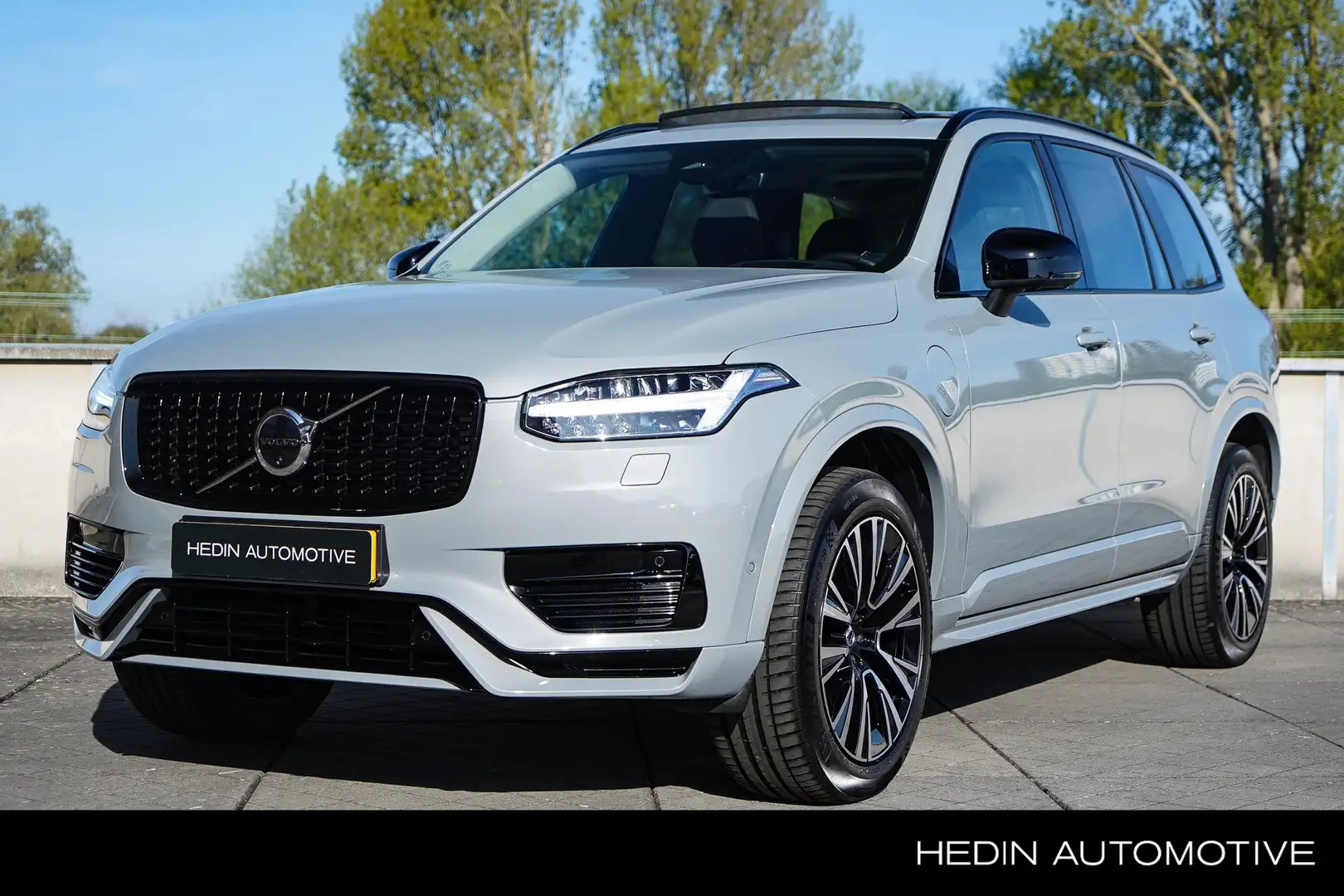 Volvo XC90 2.0 T8 Plug-in hybrid AWD Ultra Dark | Adaptieve C Grijs - 1