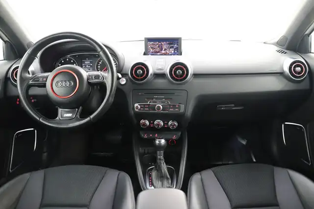 Audi A1 view 13