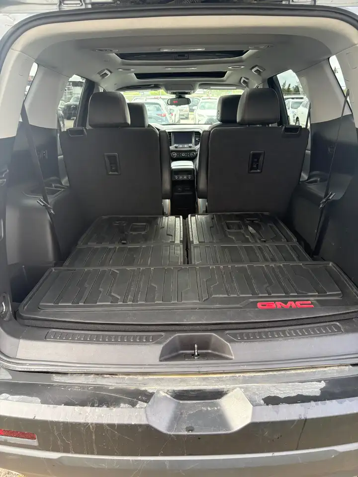 GMC Acadia fotografie GMC Acadia