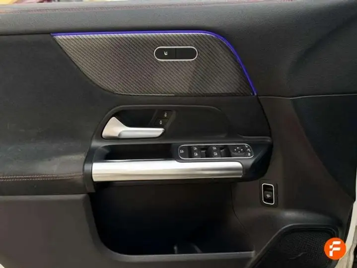 Mercedes-Benz GLA 2022, foto 35