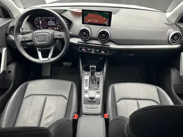 Audi Q2 view 12