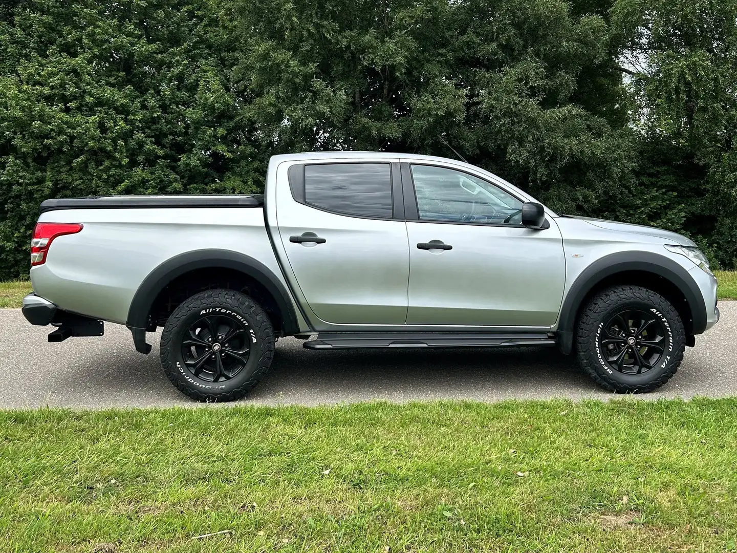 Fiat Fullback 2.4D LX Double Cab Beige - 2
